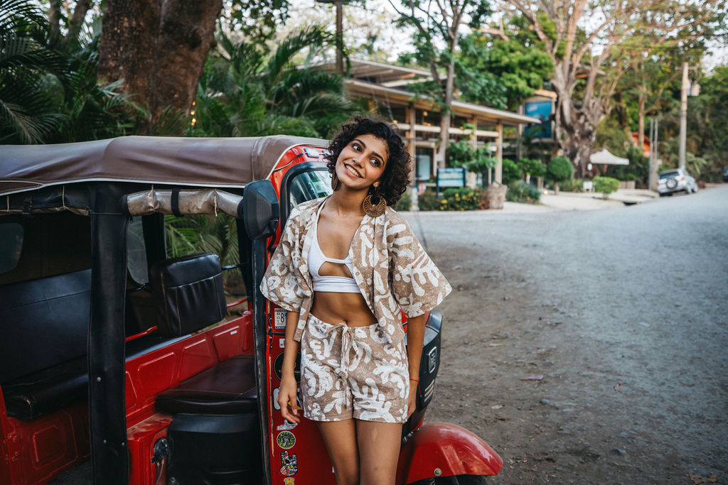 costa rica lifestyle travel fashion shoot by los angeles photographer alexa miller