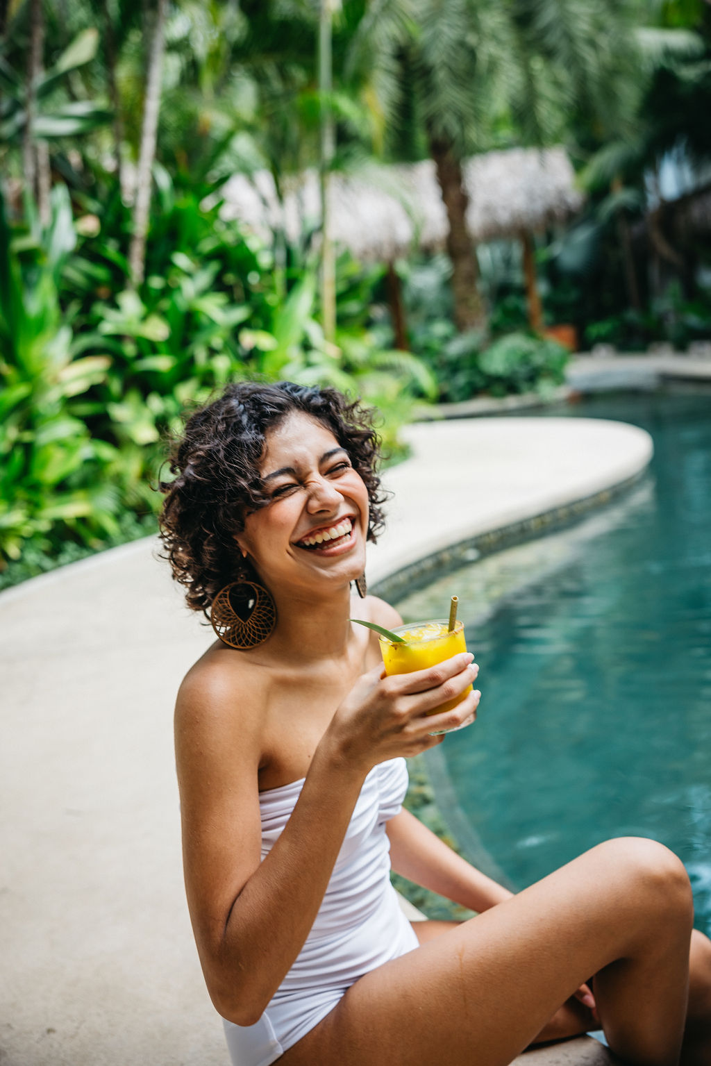 costa rica lifestyle travel fashion shoot by los angeles photographer alexa miller