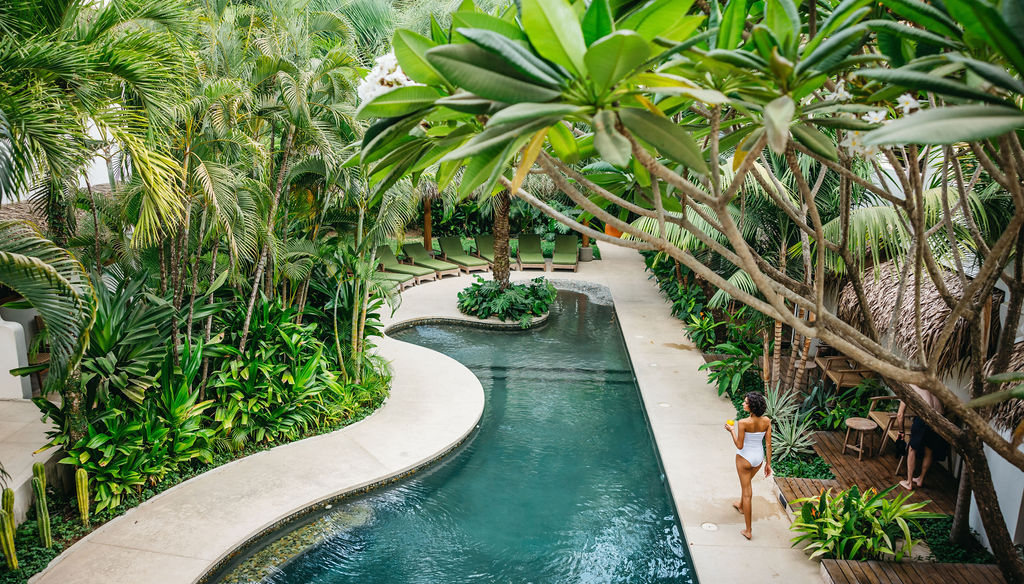 costa rica lifestyle travel fashion shoot by los angeles photographer alexa miller